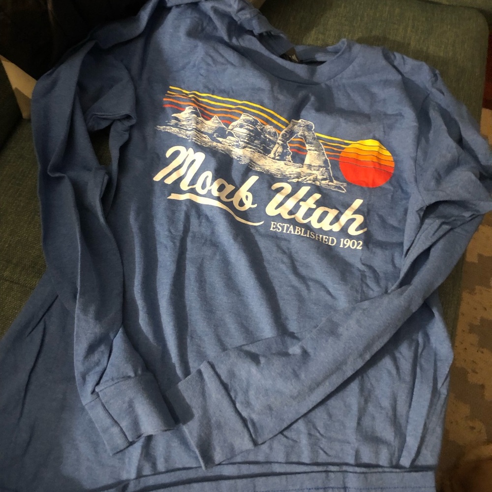 Moab graphic tee
